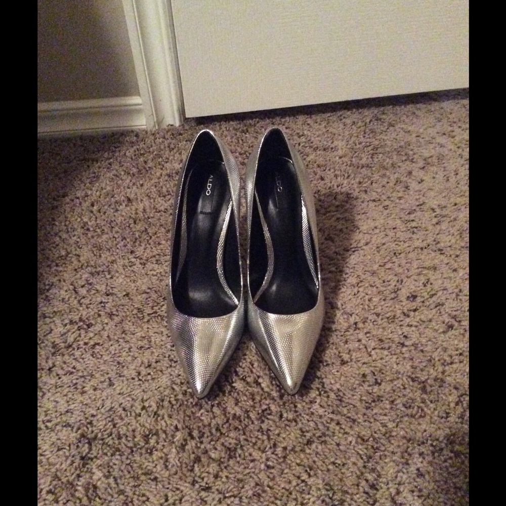 Silver Heels - image 1